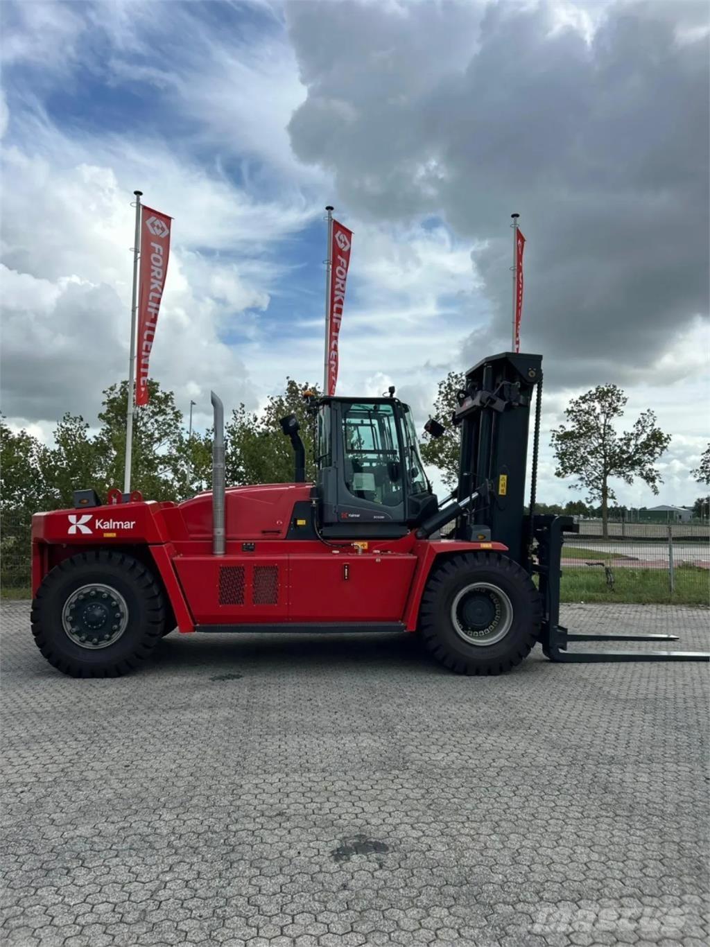 Kalmar DCG250-12 Diesel Forklifts