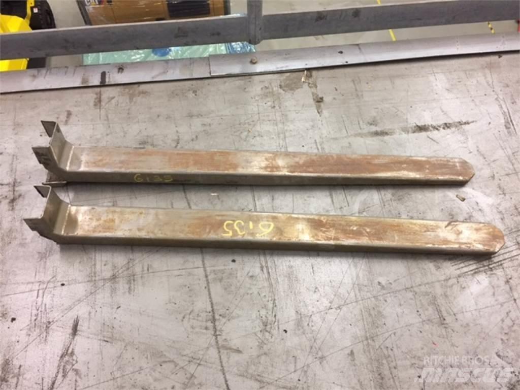 Mafi R336 4x4 Shunt Trucks
