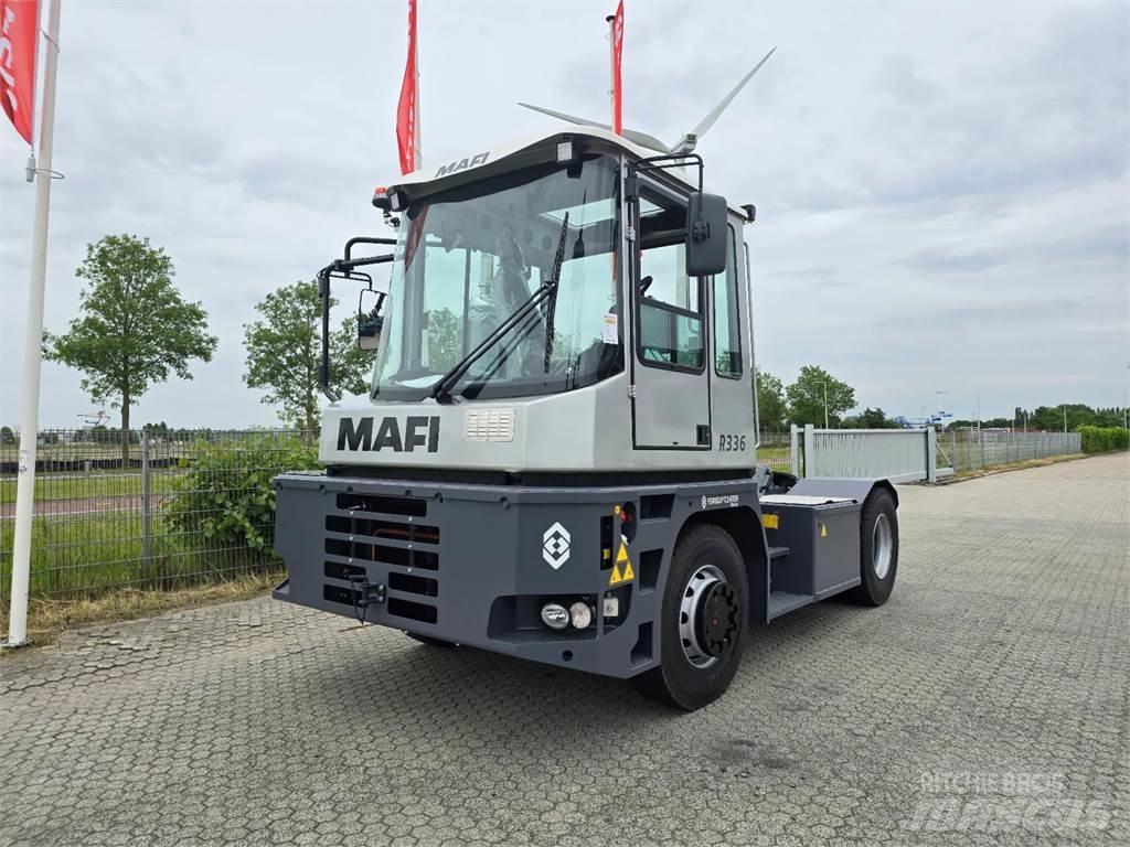 Mafi R336 4x4 Shunt Trucks