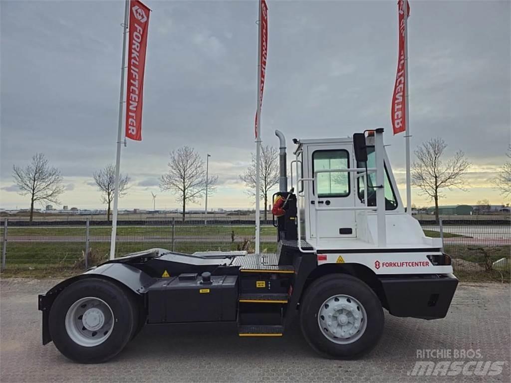 Terberg YT220 Shunt Trucks