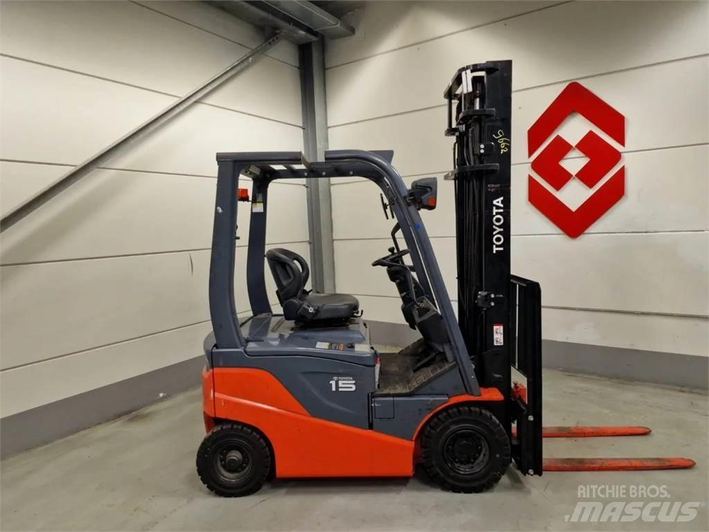 Toyota 8FBN15 Electric Forklifts