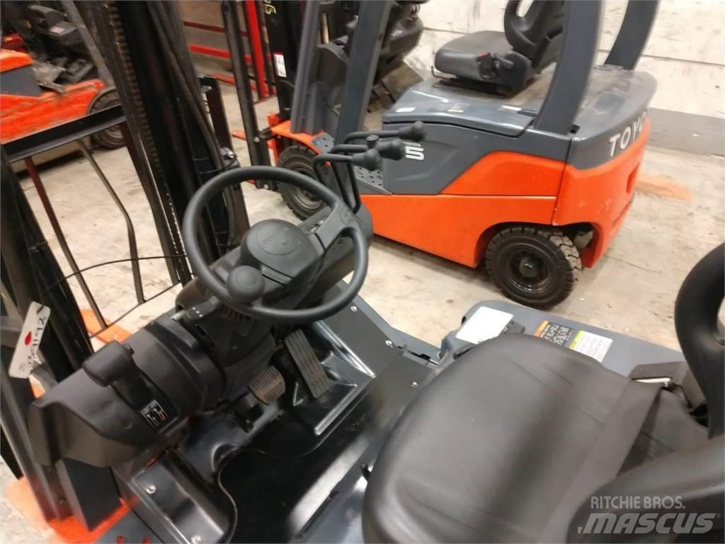 Toyota 8FBN15 Electric Forklifts