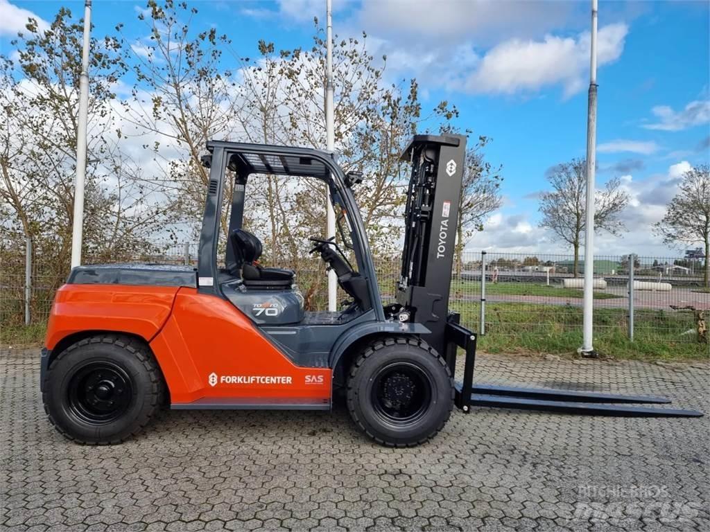 Toyota 8FD70F Diesel Forklifts