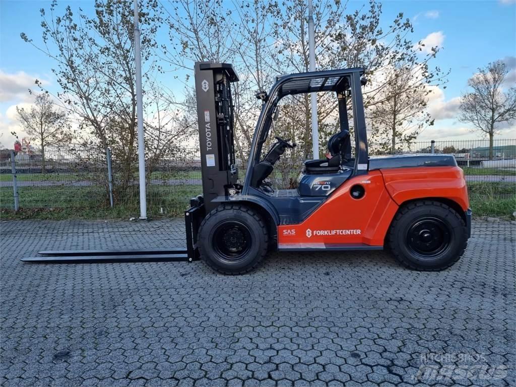 Toyota 8FD70F Diesel Forklifts