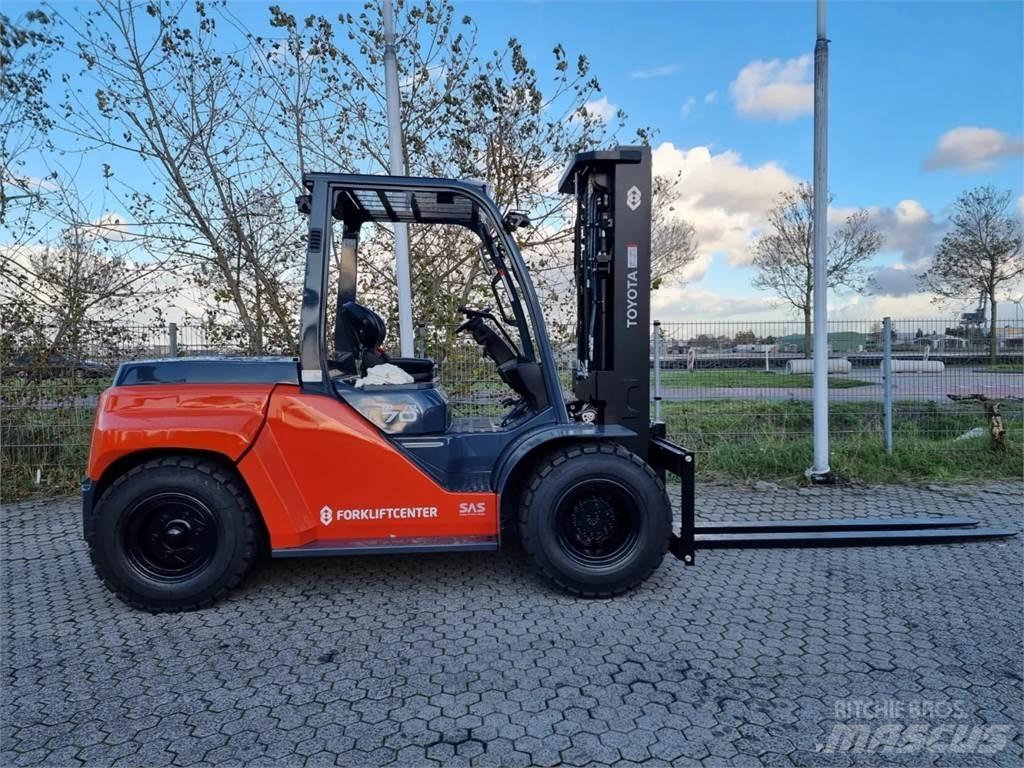 Toyota 8FD70F Diesel Forklifts