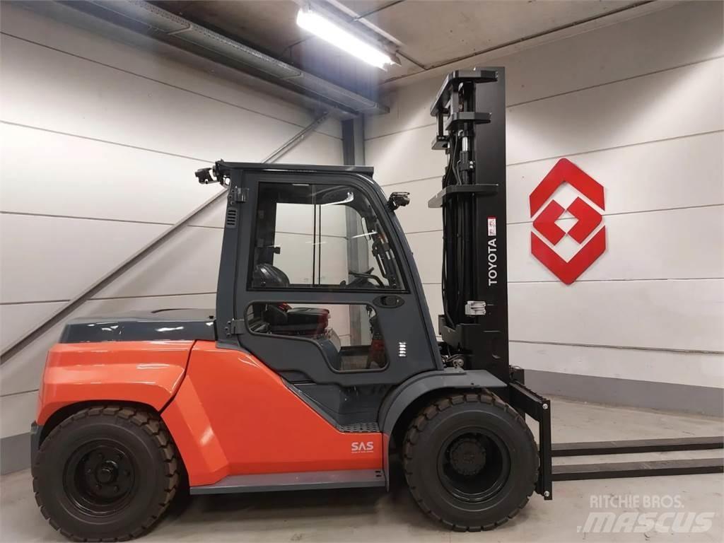 Toyota 8FD70F Diesel Forklifts