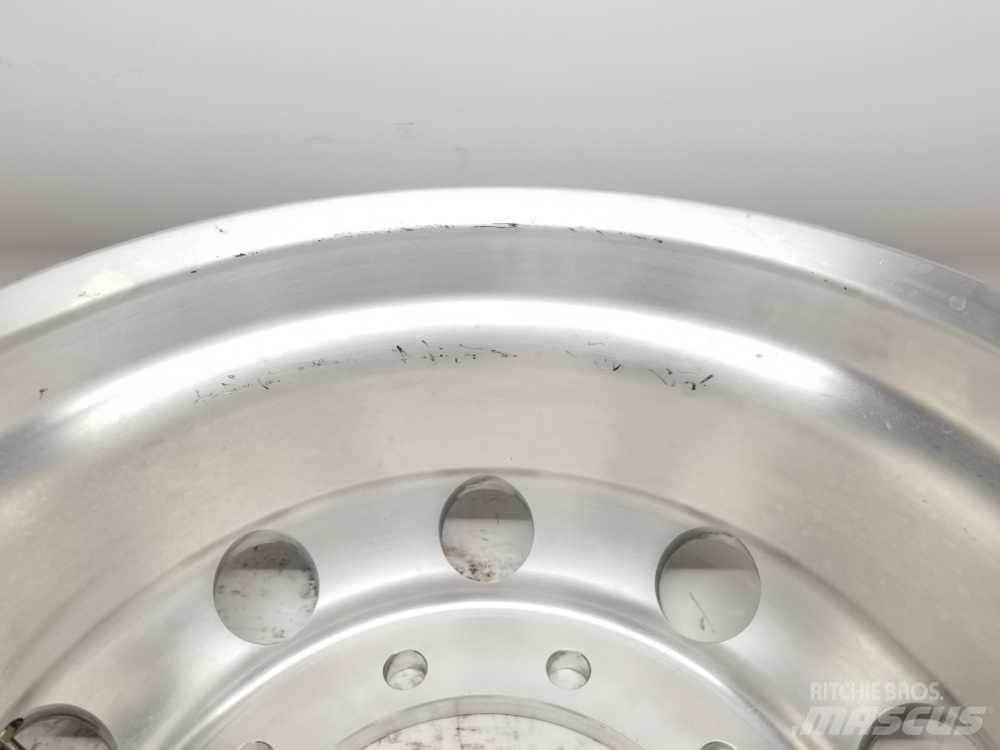 Alcoa  Tires, wheels and rims