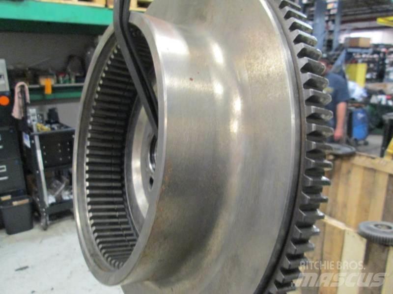 CAT 3406E Tires, wheels and rims