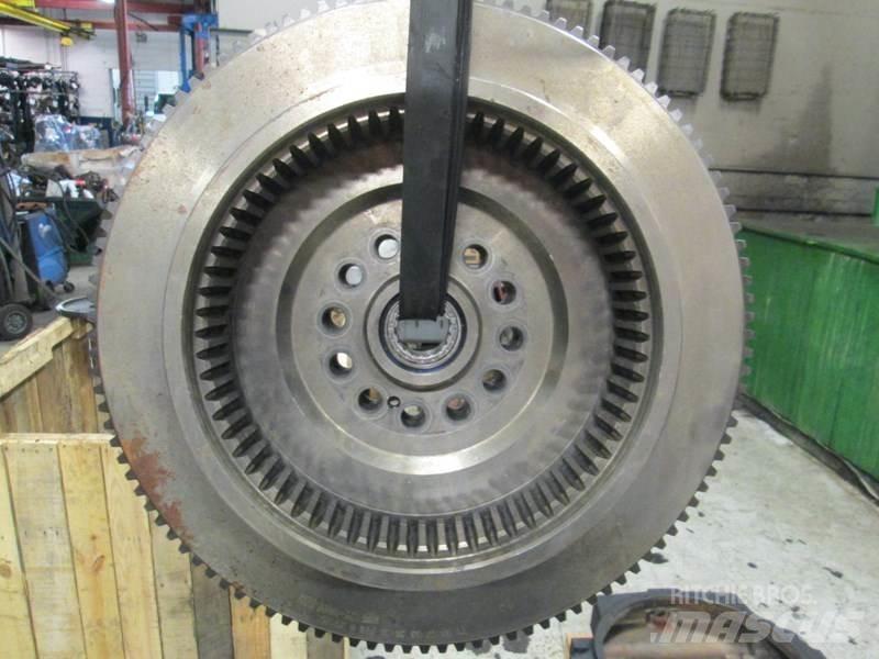 CAT 3406E Tires, wheels and rims