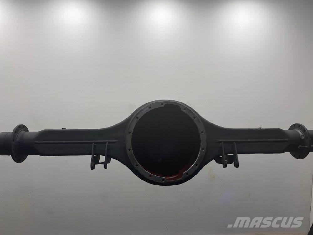  Dana S-135 Axles