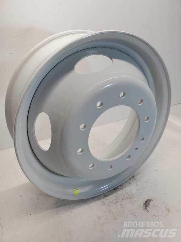 Ford F550 Tires, wheels and rims