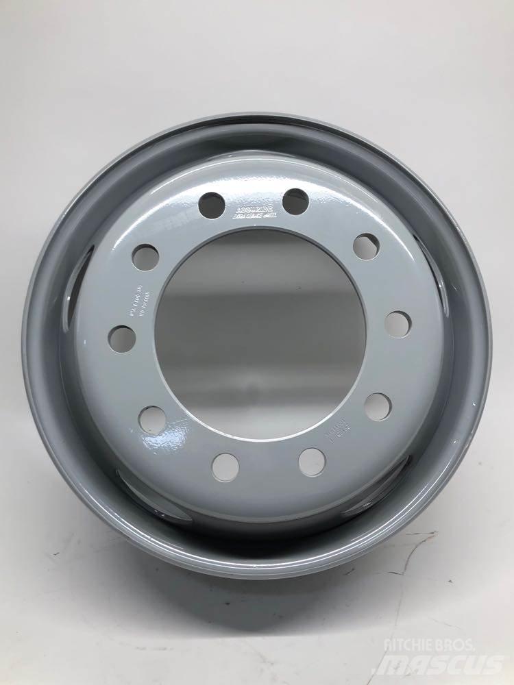Ford F750 Tires, wheels and rims