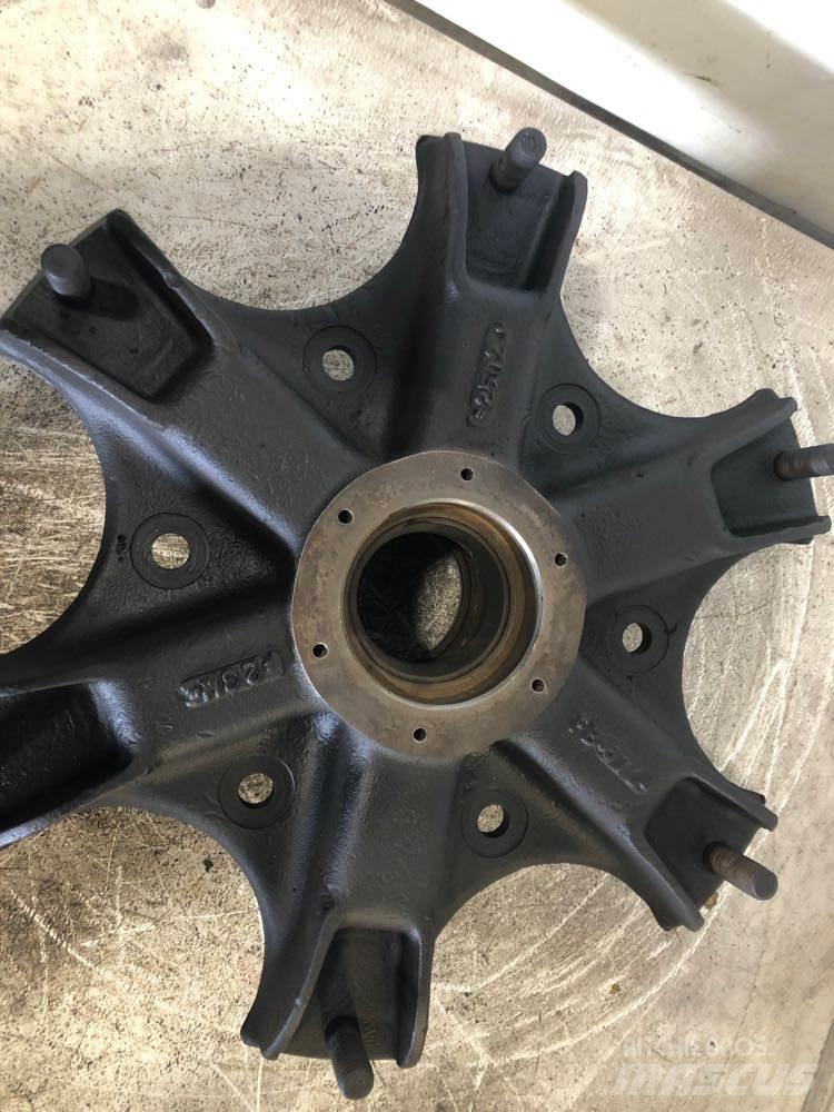 Gunite Tires, wheels and rims