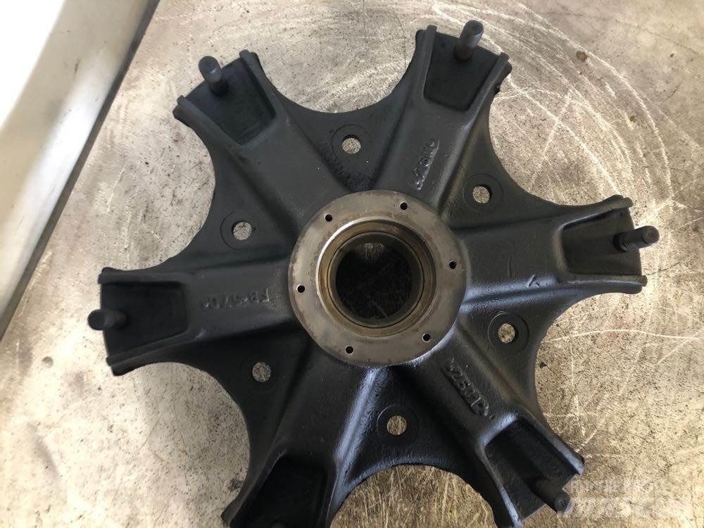  Gunite Tires, wheels and rims