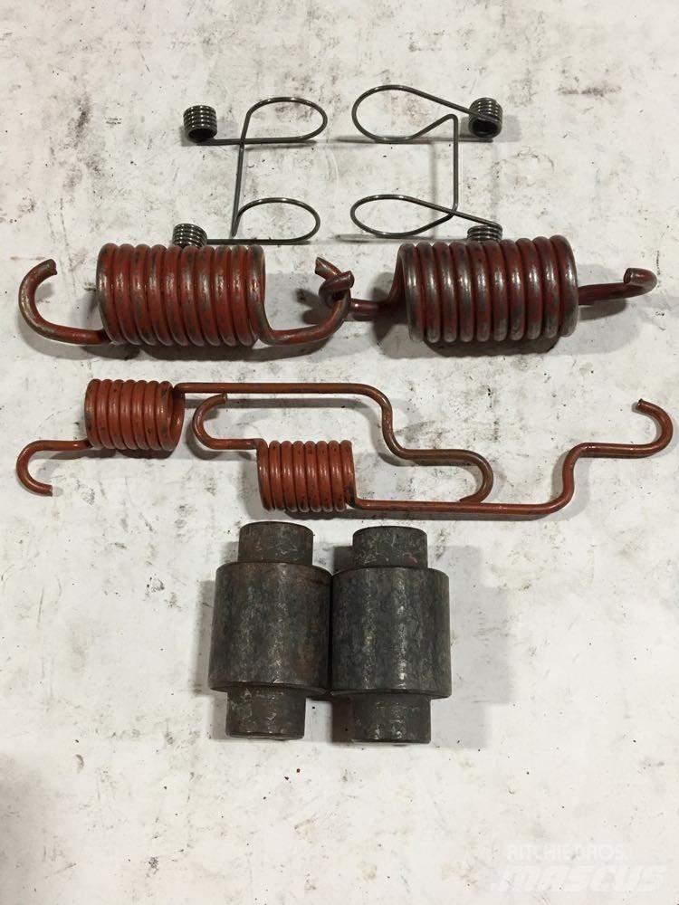  Leland Brakes