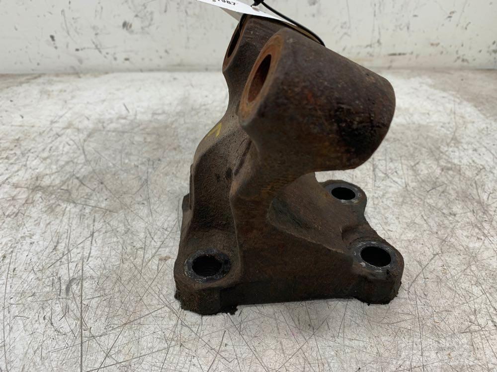 Mack RD680 Transmission
