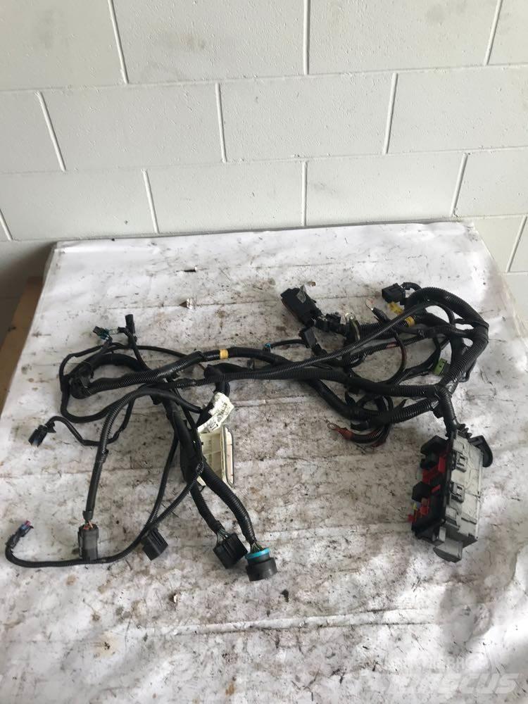 Peterbilt  Chassis and suspension