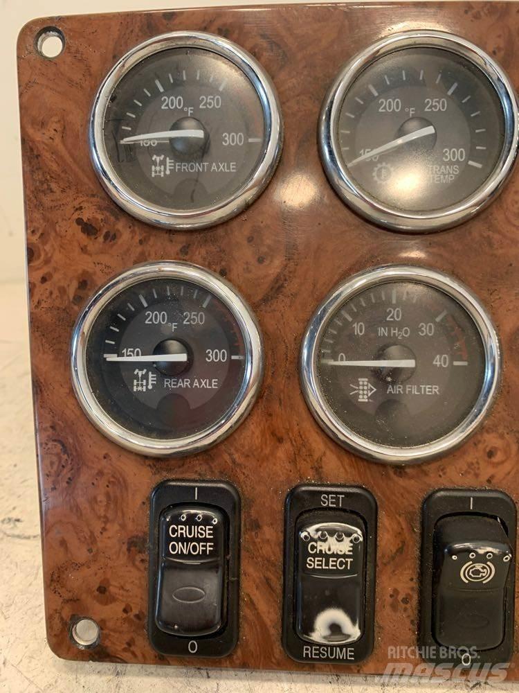 Peterbilt  Electronics