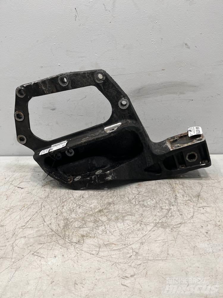 Peterbilt  Other Components