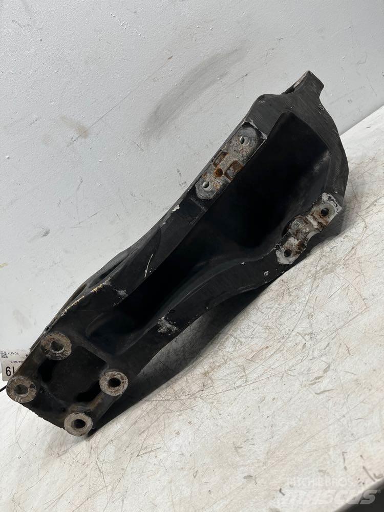 Peterbilt  Other Components