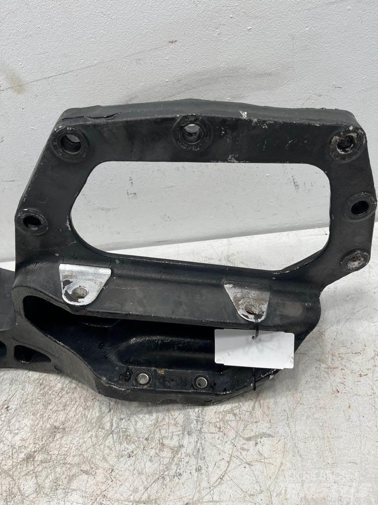 Peterbilt  Other Components