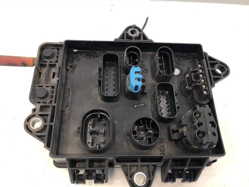 Volvo VNL Electronics