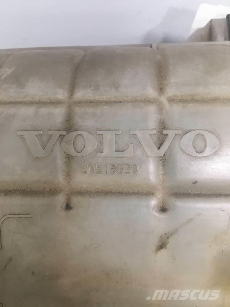 Volvo VNL Other Components