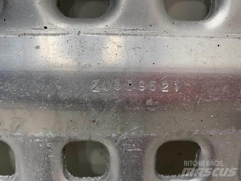 Volvo VNL Other Components