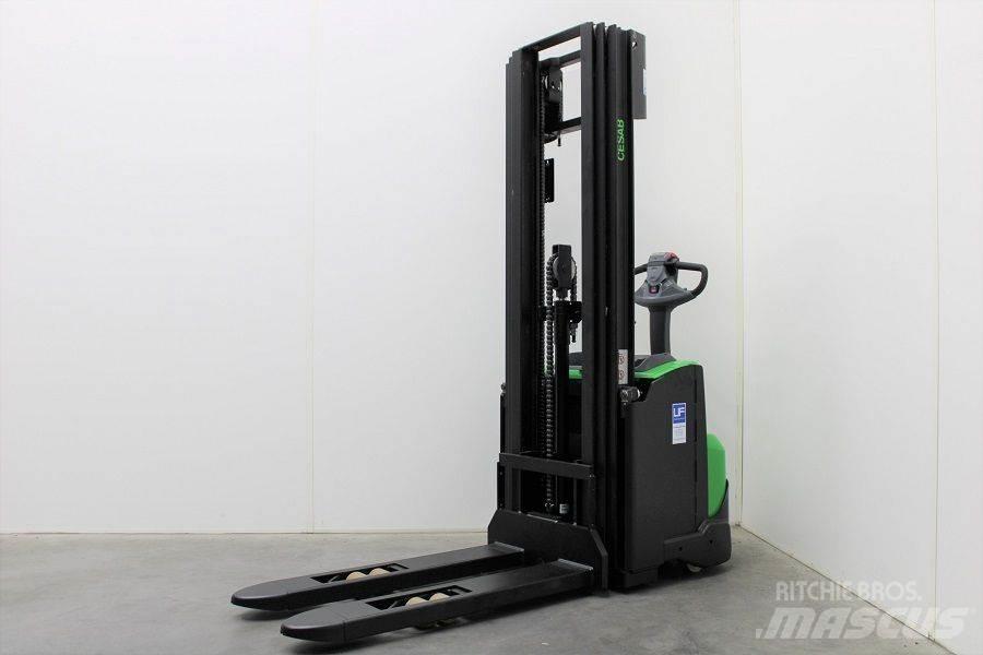 Cesab S 212 / 450 Pedestrian stacker