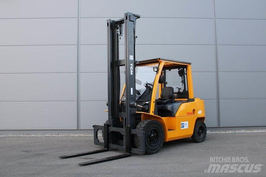 TCM D-1-F-A-40-Q Diesel Forklifts