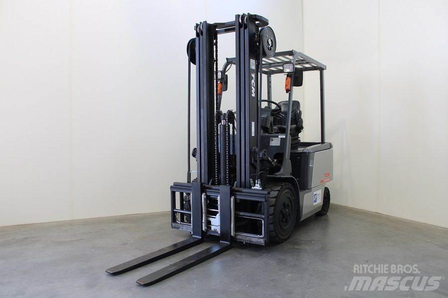 TCM FB 30-7 Electric Forklifts