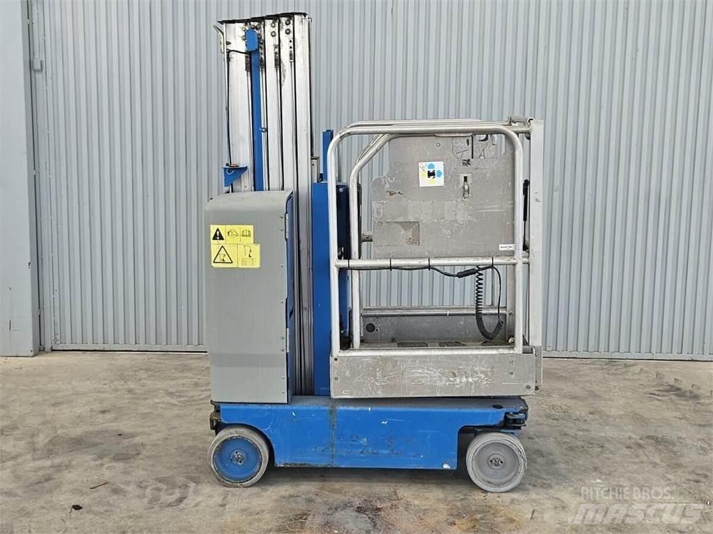 Genie GR-20 Vertical mast lifts