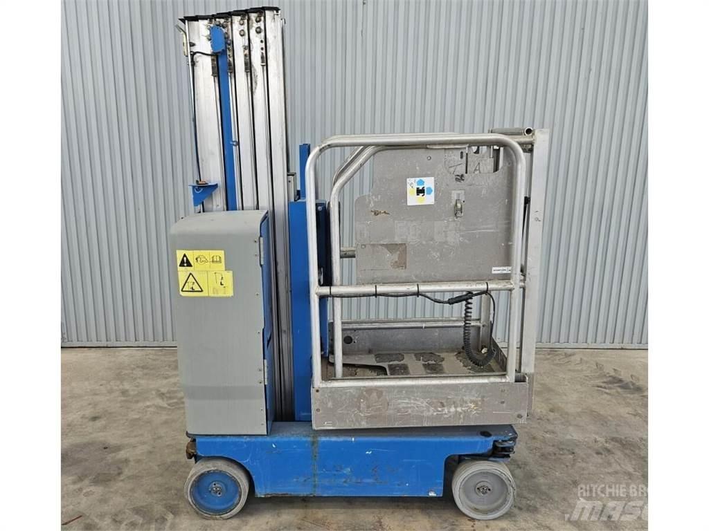 Genie GR-20 Vertical mast lifts