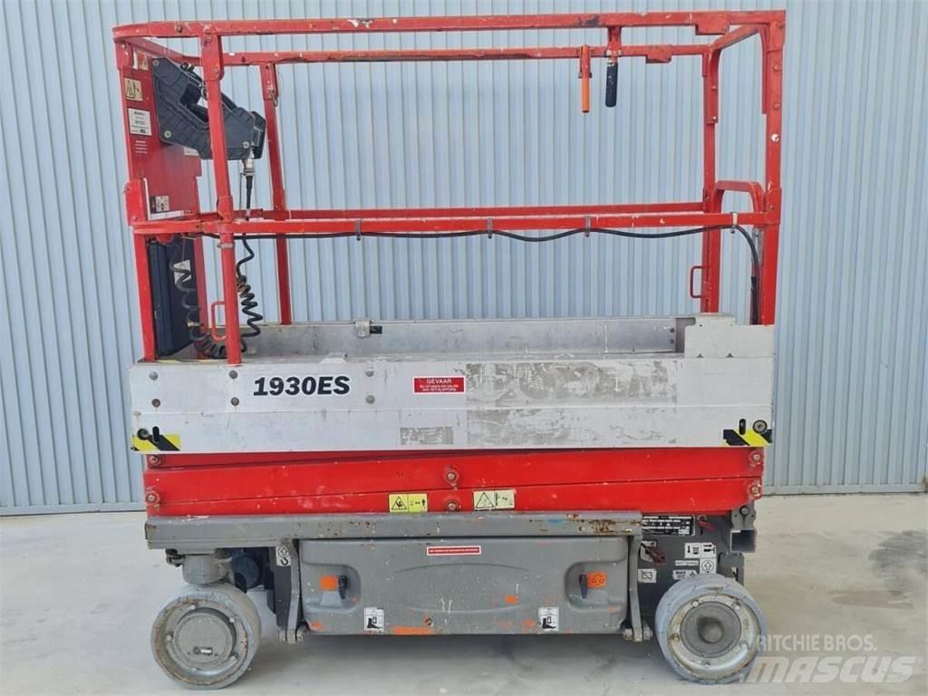 JLG 1930 ES Scissor Lifts