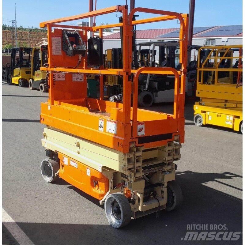 JLG 1930 ES Scissor Lifts