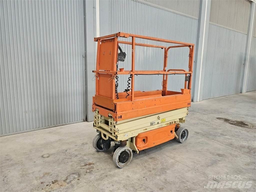 JLG 1930 ES Scissor Lifts