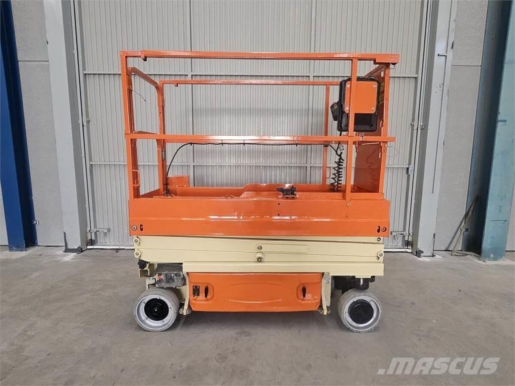 JLG 1930 ES Scissor Lifts