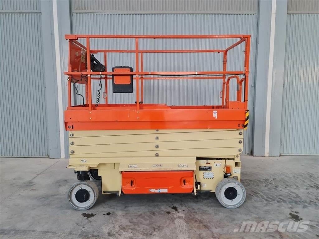 JLG 3246ES Scissor Lifts