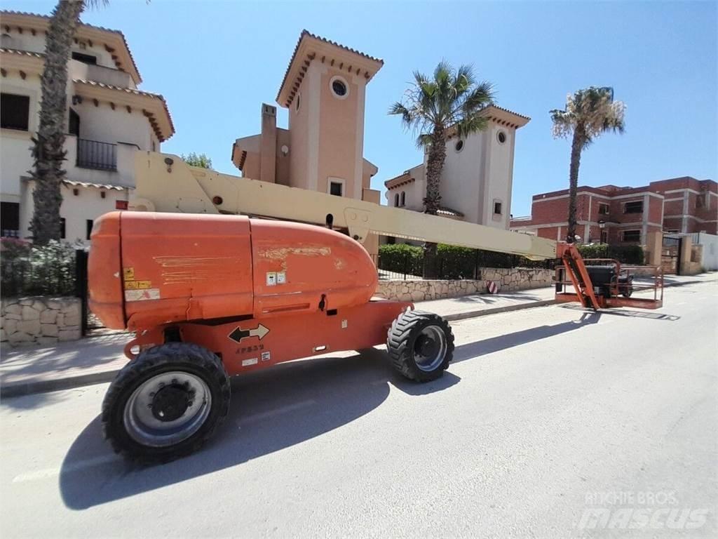 JLG 860SJ Telescopic boom lifts