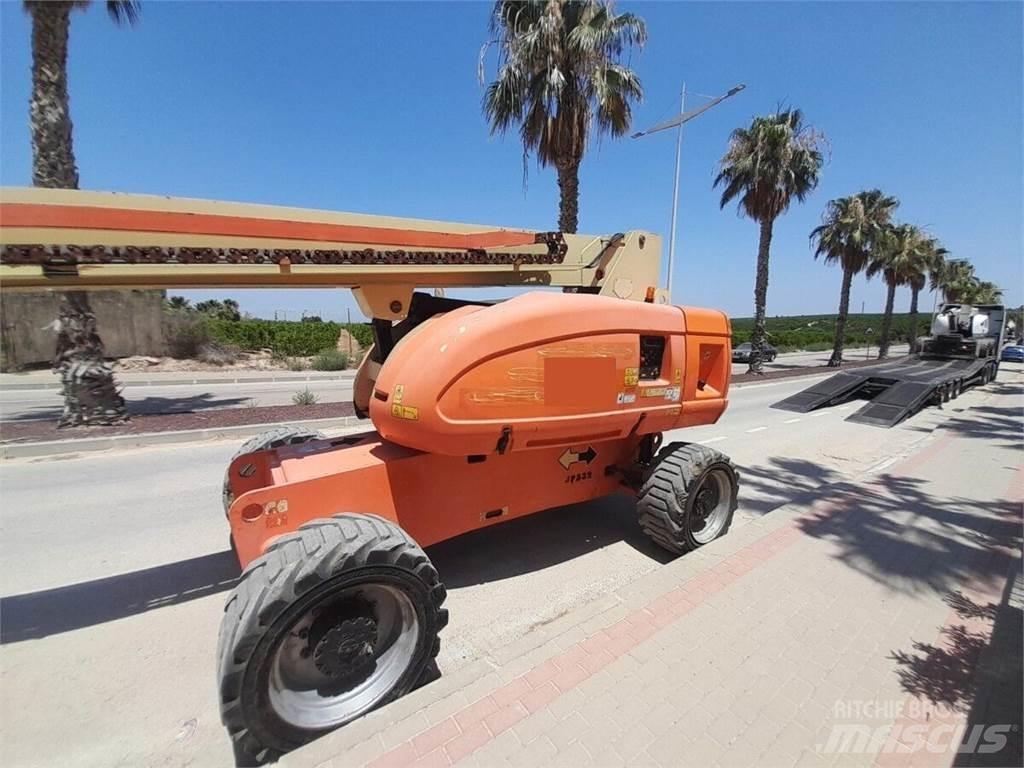 JLG 860SJ Telescopic boom lifts