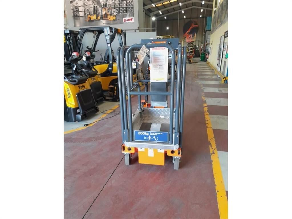JLG NANO SP Vertical mast lifts