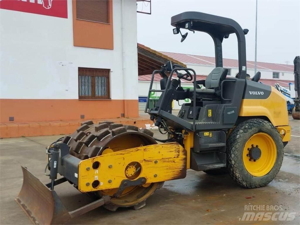 Volvo SD45B Soil Compactors