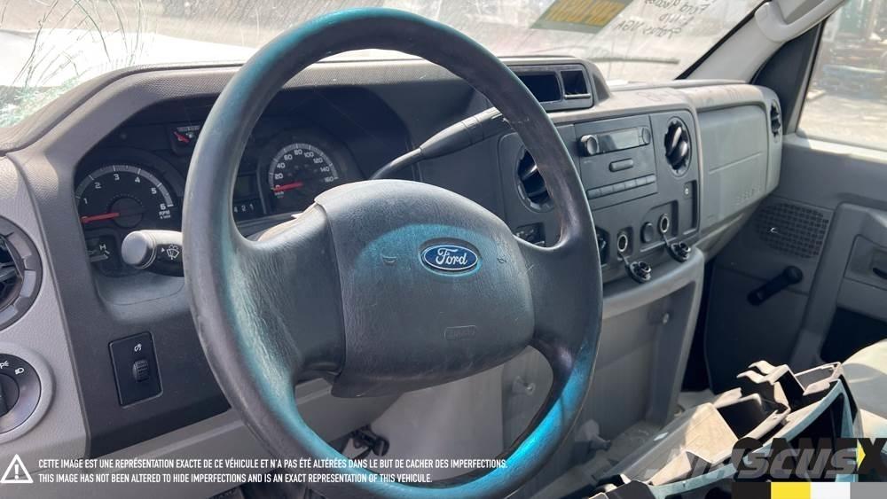 Ford E-450 Conventional Trucks / Tractor Trucks
