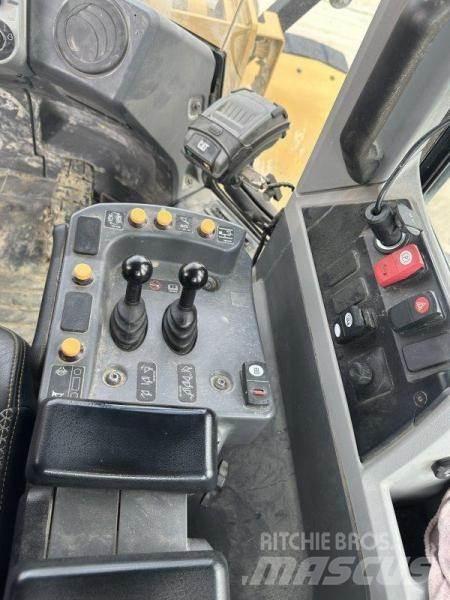 CAT 966M XE Wheel Loaders