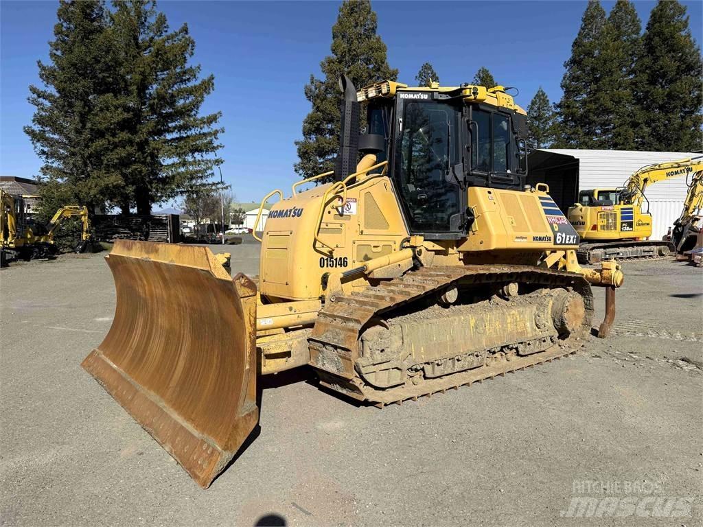 Komatsu D61EXi-24 Crawler dozers