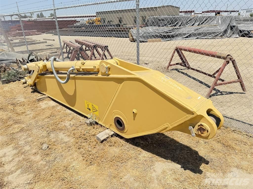 Komatsu PC360 10'6ARM Booms and dippers