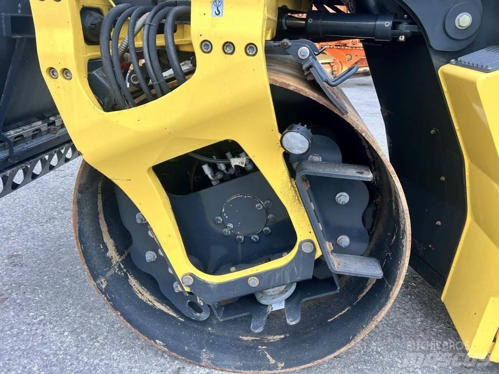 Bomag BW 154 AP-4 AM Twin drum rollers