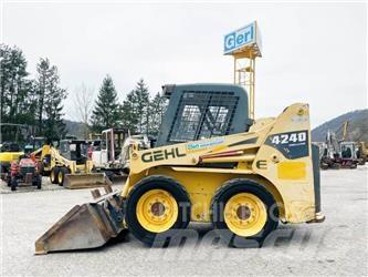 Gehl SL4240 Skid Steer Loaders