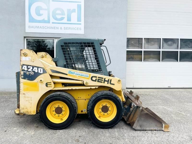Gehl SL4240 Skid Steer Loaders