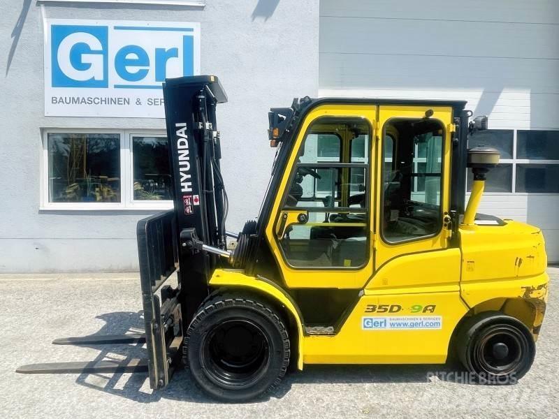 Hyundai 35D-9A Diesel Forklifts